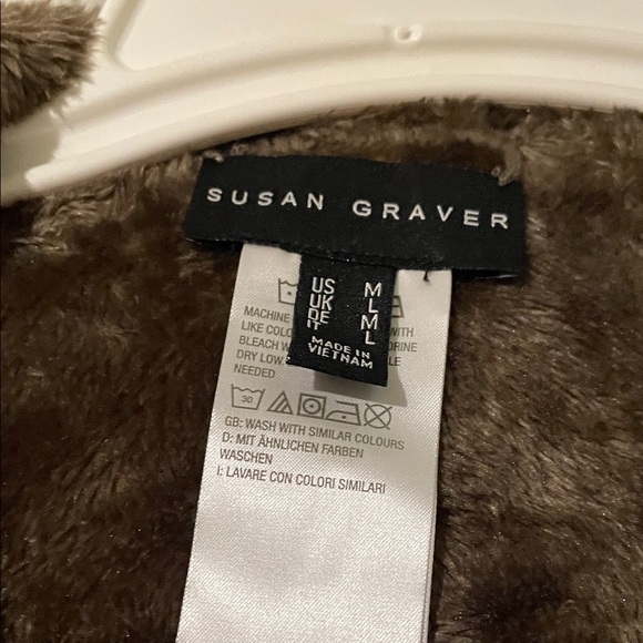 Susan Graver Brown Plaid Snow Jacket Hoodie Reversible 
NWOT - Picture 2 of 10